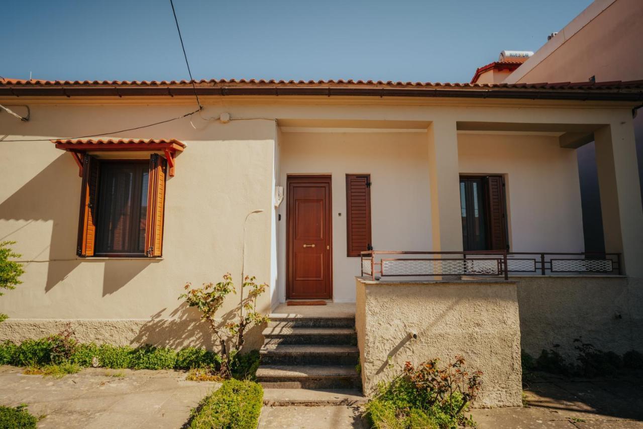 Kalavrita Downtown 3 Bedroom House For 6 Pers Extérieur photo